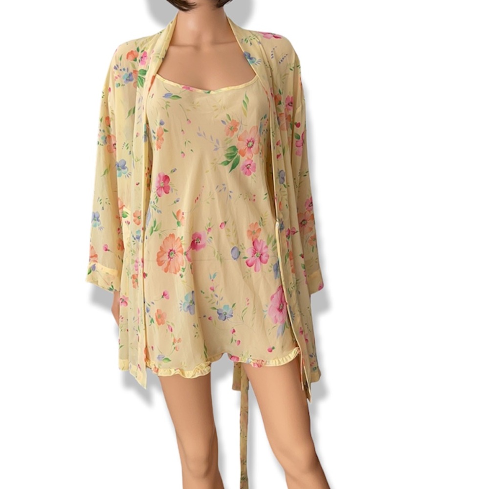 NWOT Vintage Victoria’s Secret Yellow Floral Chiffon Robe & Slip Dress Set Y2K